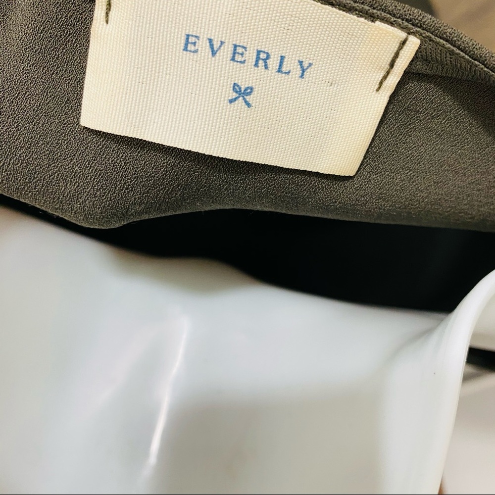 EVERLY Green Embroidered 3/4 Sleeve Womens Size Small Dress - Picture 6 of 8